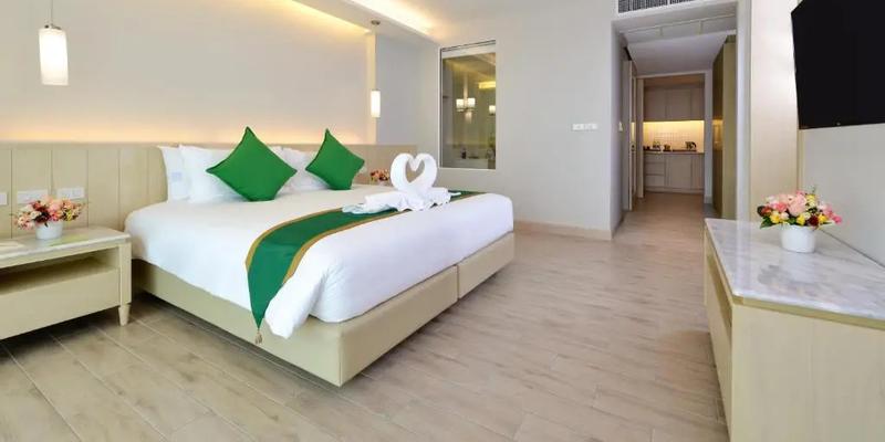 room_ba44e6c2-b747-4004-b2d3-e566bb1966aa.jpg