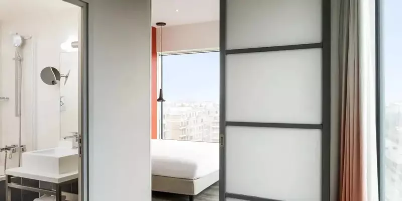 room_027b6b57-7f8e-44a5-b334-035d254e92fa.jpg