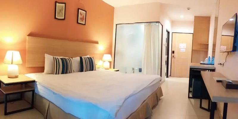 room_65a04230-af46-4fc1-985d-ad89d5f47d82.jpg