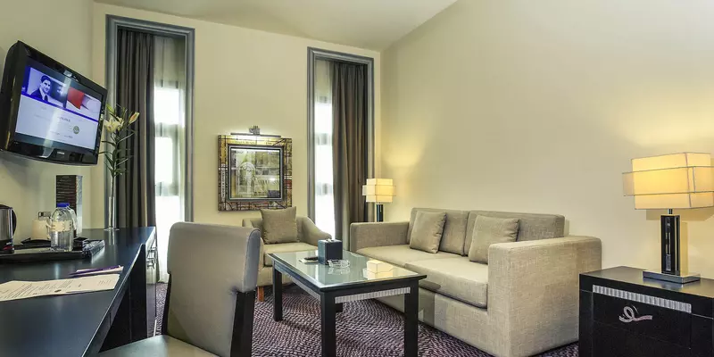 room_cf57f88a-27cf-469d-8174-bd9f51e2c57d