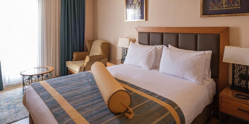room_dd9acd47-e9ea-4e8f-9955-f8a3a43f69bb
