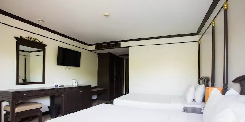 room_2c0a3b09-8456-4531-8a5b-e695785b3113