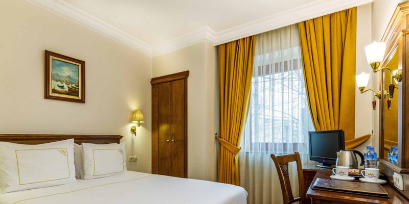 room_2d17d97b-dd4f-4df6-a0dc-bba316b4919b