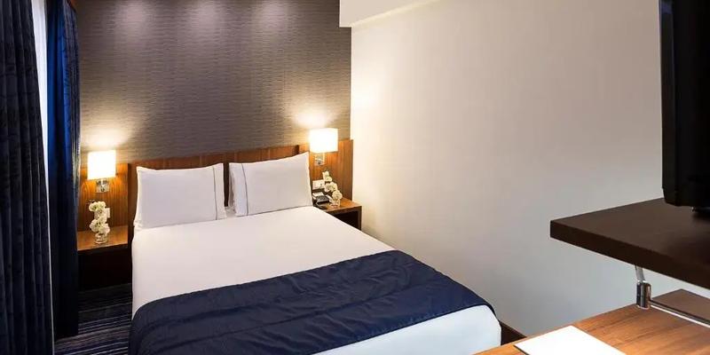 room_dc1ec75b-afc0-4dc5-9d1f-41e3ddb4f538.jpg