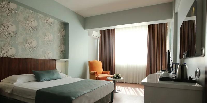 room_0ccf5da7-8dda-4dc2-934e-6f73a053a1ae.jpg