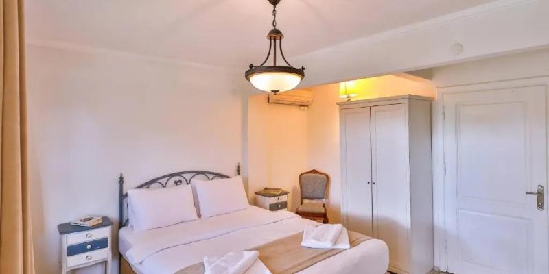 room_dcbbd51e-ae63-4dc5-af75-142e11041dae.jpg