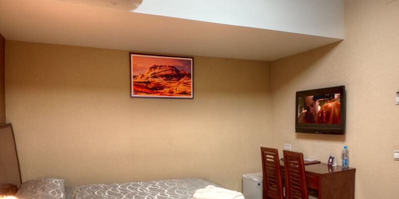 room_0c8d6781-c3fb-4bd1-81ce-ab5cc0a35385.jpg