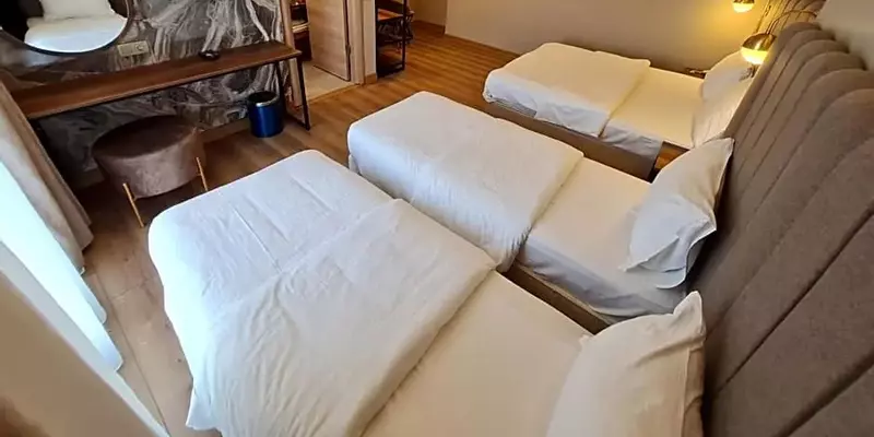 room_e2921387-64a0-4182-92b6-4733a6a5fe84.jpg