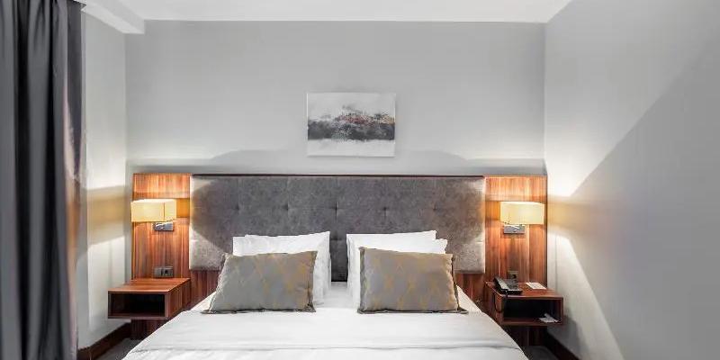 room_2c8d8bb0-722c-494e-883e-1696735c63b4.jpg