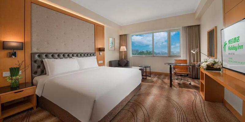 room_f46025db-6c0d-446e-8ef1-dfb7a3c3c8fb.jpg