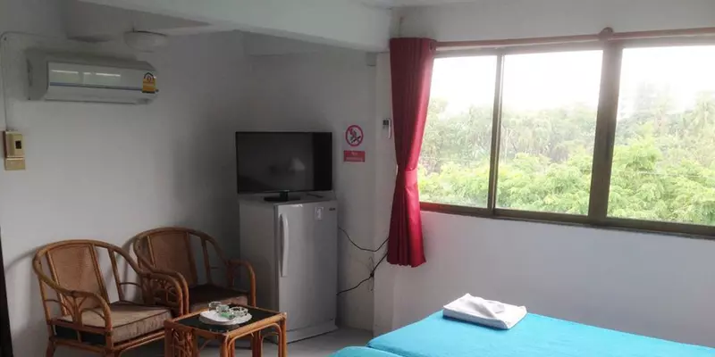 room_42e57840-ac88-4692-9d45-68319eb060bf.jpg