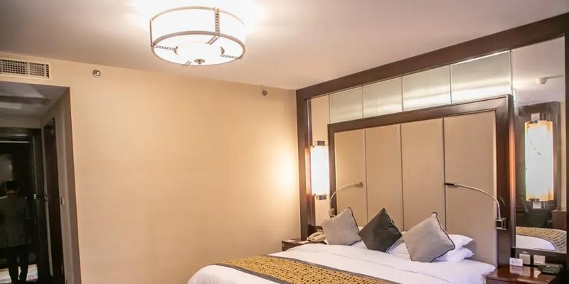 room_a5a9b05a-2d38-4c01-9482-3393f355e4c2.jpg