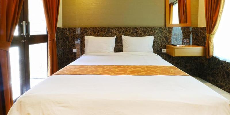 room_0fc3ad3c-03e7-4e7b-9180-d24a300c0d55.jpg