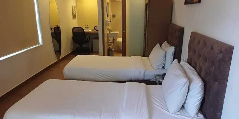 room_f135cab9-aa7b-4b71-952a-4bcb8dcbce97.jpg