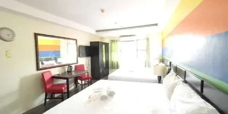 room_0ed46508-b980-46c4-9602-1c242902dcb3.jpg