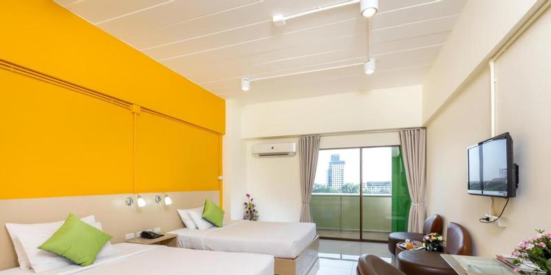 room_c1861f3b-20f4-439b-9bd0-7415436e05a9.jpg