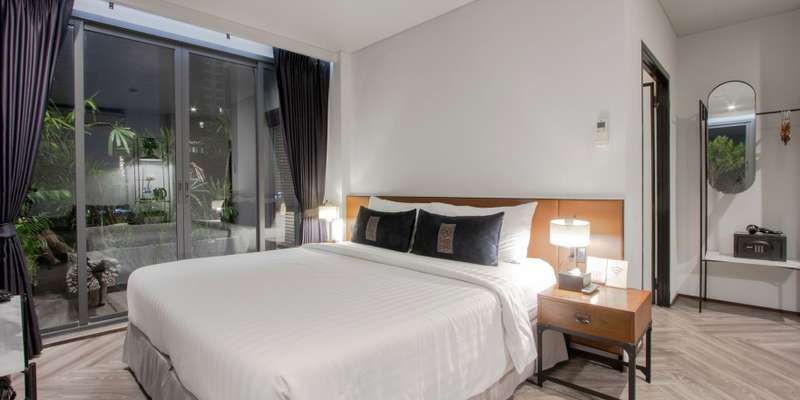 room_c9b57ae2-be06-43d9-8c8d-6092c58c538a.jpg