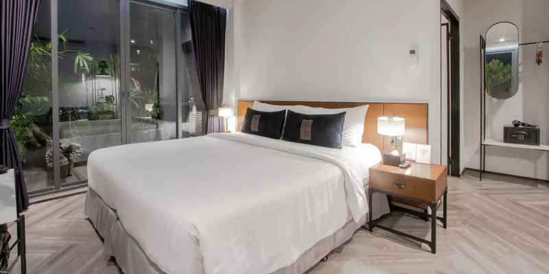 room_c9b57ae2-be06-43d9-8c8d-6092c58c538a.jpg