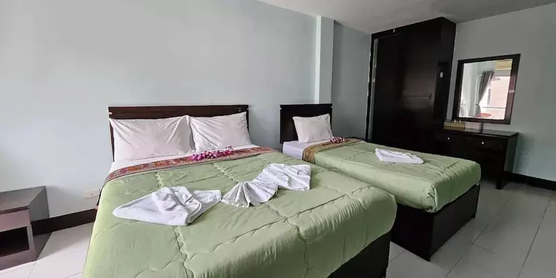 room_054ecf11-d1f6-4923-96a6-1b01e31ad84c.jpg