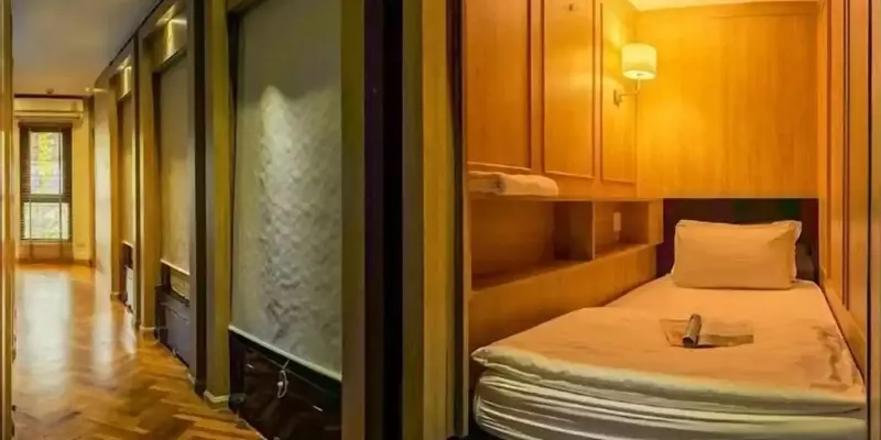 room_e5e72fa6-7b0a-4b76-8019-7d6cf7e7cb46.jpg