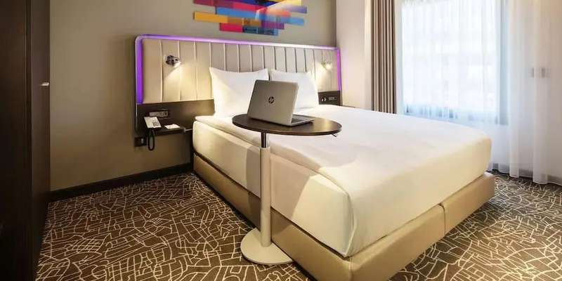 room_96d6a090-e999-47c8-8d6b-b4e7049d1a57.jpg