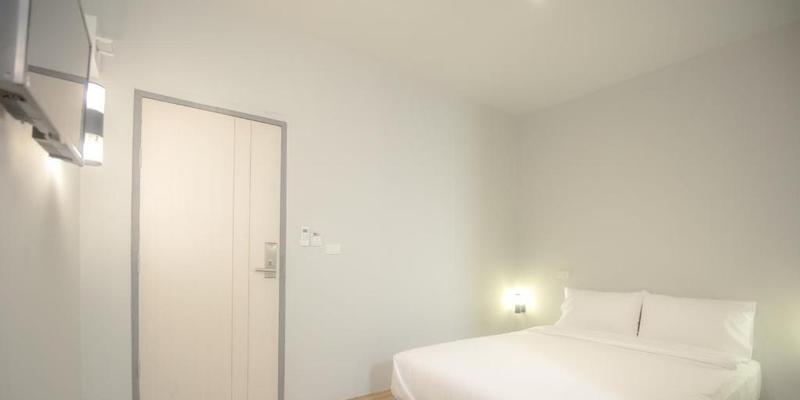 room_87fe1d55-b3e3-4cf0-bd35-17c1672ec03e.jpg