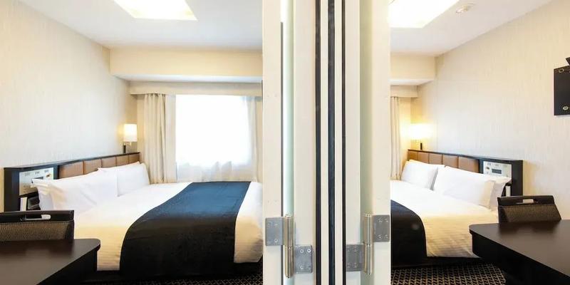 room_accd3dca-cde8-404e-b9a5-0d5b2e52b465.jpg