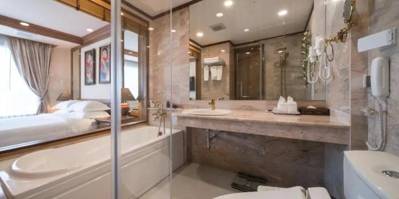 room_3675e39d-abc8-47c5-a120-e6ee7cdb46e6.jpg