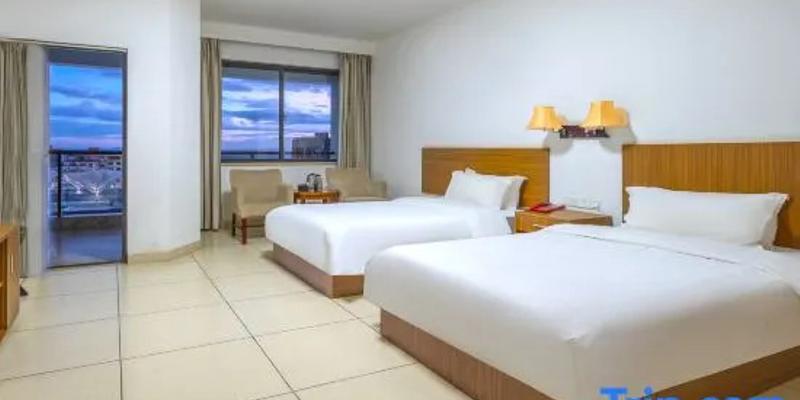 room_9ad2df3f-eeae-4bb4-b536-821f78c6fc17.jpg