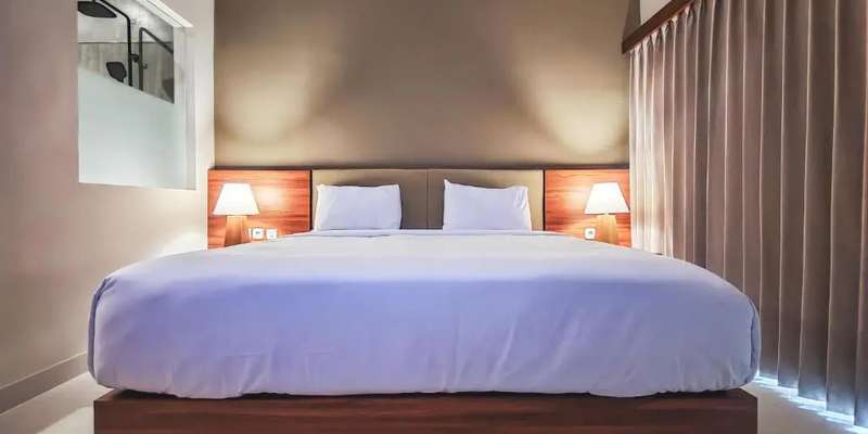 room_b2405f8c-3aef-4ef4-aca6-385c46262b3b.jpg