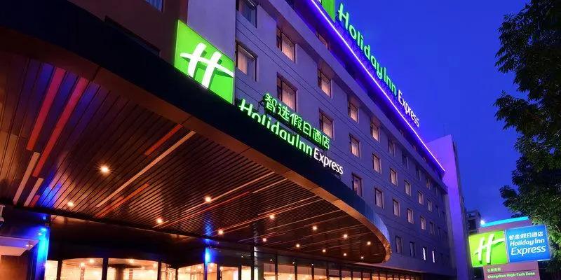 room_313e0cfe-468f-41e2-8ba3-d27edfbcf761.jpg