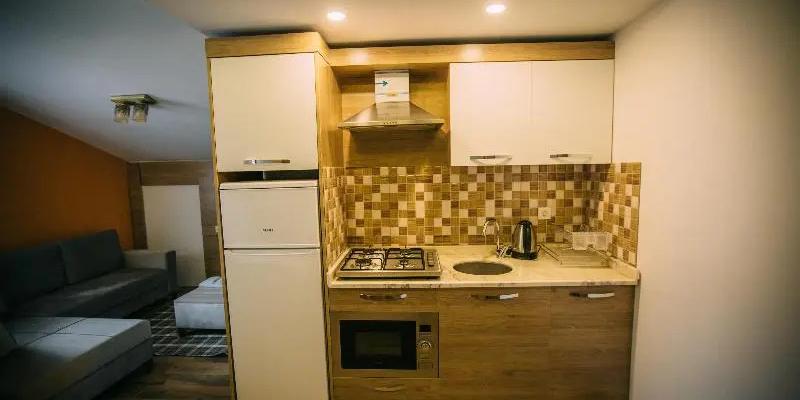room_403bf803-6989-4ed9-b036-e0b69dc8f0d0.jpg
