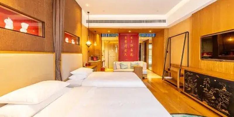 room_6298b18e-fe7a-4854-b2d1-86bfa8ee9cfe.jpg