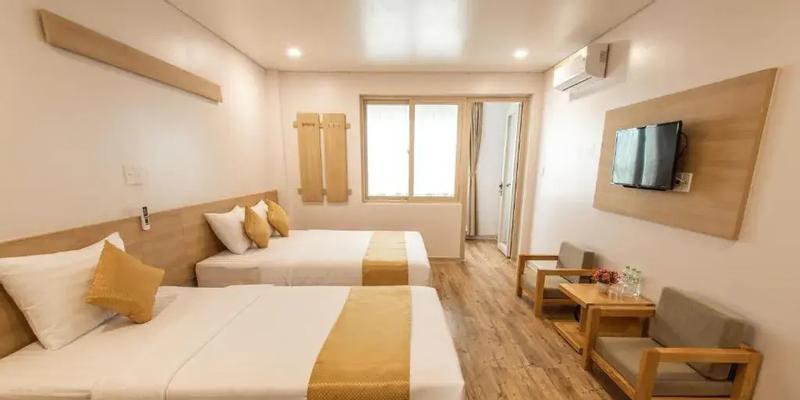 room_812a5a75-cfc8-4b57-80fb-870e9f6a6f8e.jpg