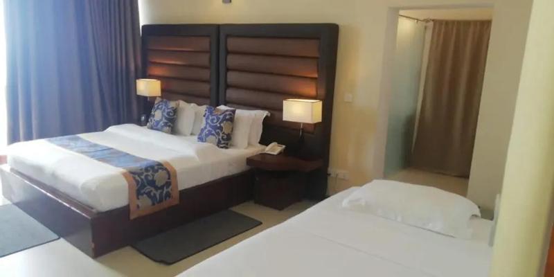 room_17bdc5c4-03f0-4768-aaba-e2d73a17e2df.jpg