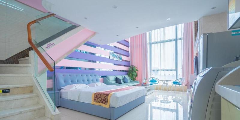 room_0e790a2a-3e54-49e0-a734-a350990ee051.jpg