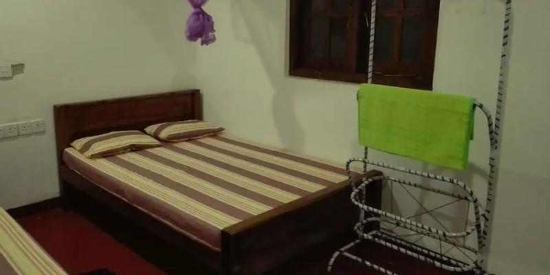 room_d16d8318-17b9-43c2-83bd-fe7aa5d9dbab.jpg