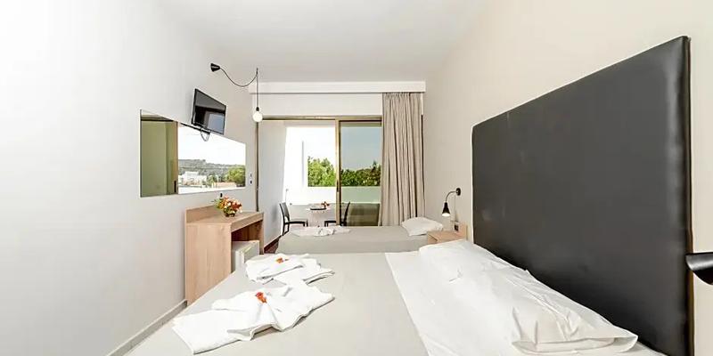 room_5214660e-93bd-428e-b2fc-a54571cd1bcf.jpg