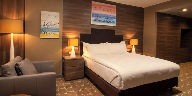 room_713b6199-e9e2-4fc4-8471-fe09804353a5.jpg