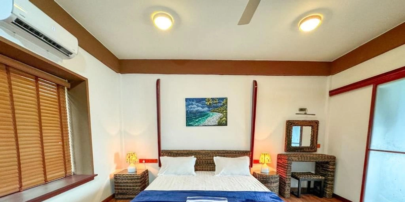room_452f6444-b0ea-4ec3-9306-9067a66c592c