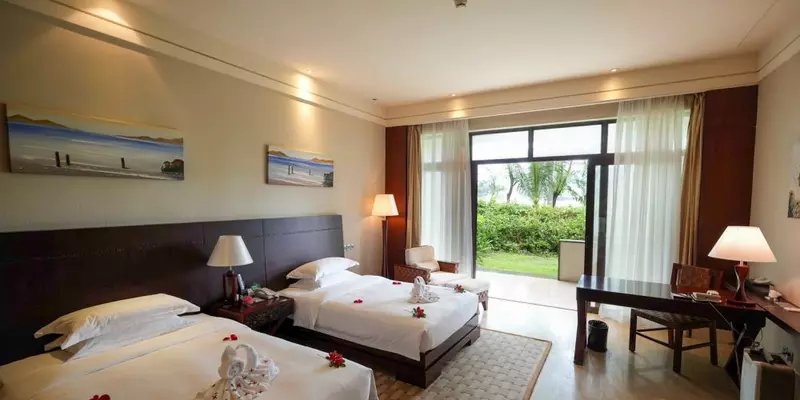 room_b37dfff6-04b5-42da-807e-1a20a7337b45
