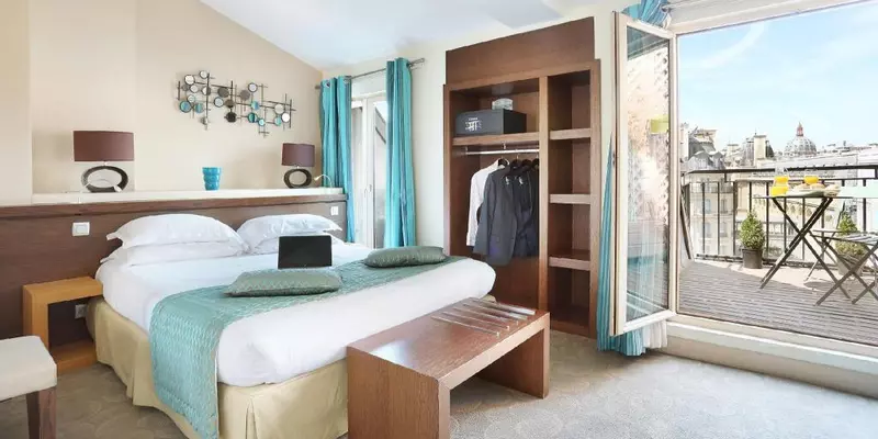 room_8ddd52c5-4eed-44d1-8283-9e54f9cfd348.jpg