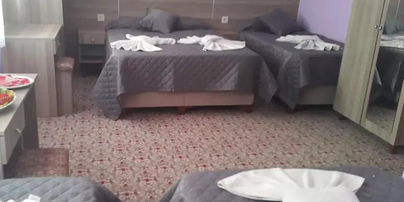 room_cc762e29-a1bf-4c6c-86a5-2a46e1f16b9d.jpg