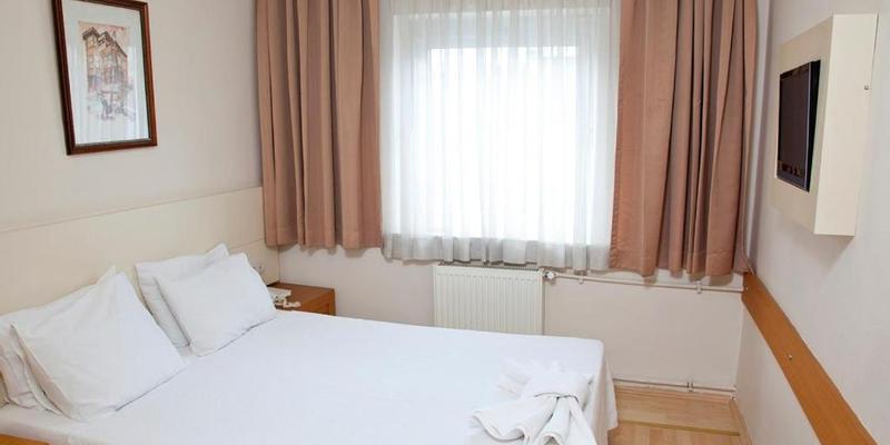 room_e7539eac-fe94-426c-86e5-749179708a11.jpg