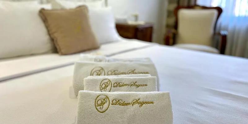 room_8d1cb08d-51cf-4510-8e75-326ac2a4b3d9.jpg