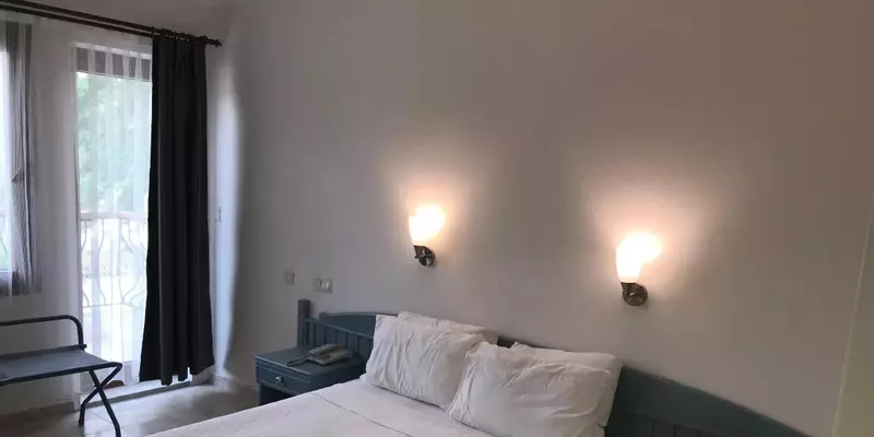 room_9af6dd61-51a1-4f19-8ca9-8069948e36f3.jpg