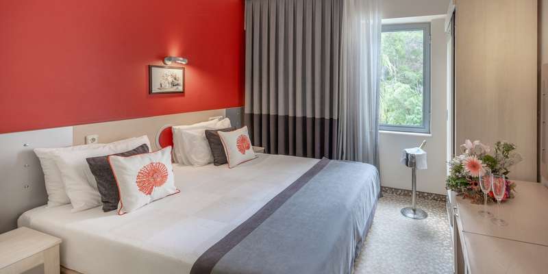room_529a43df-345d-41b5-9664-6e69919801e6