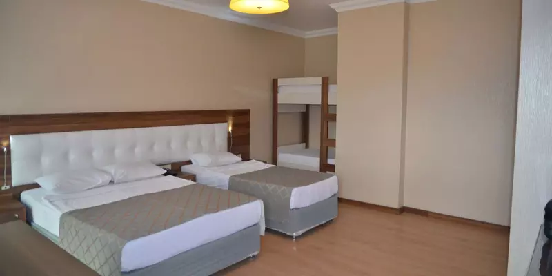 room_56eef811-9a0f-41d7-b0ae-7e373b5a3668