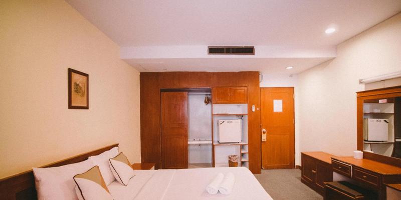 room_802ef771-e9da-4982-ab63-13ea6eb0d979.jpg