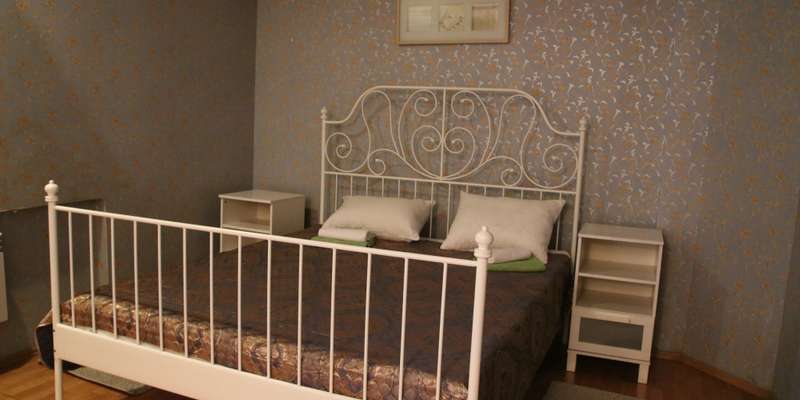 room_e7934e13-a584-43a9-a1d7-d8a785e80752.jpg